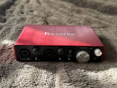Focusrite Scarlett 2i2 2nd Gen