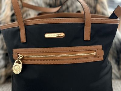 Michael Kors Tote