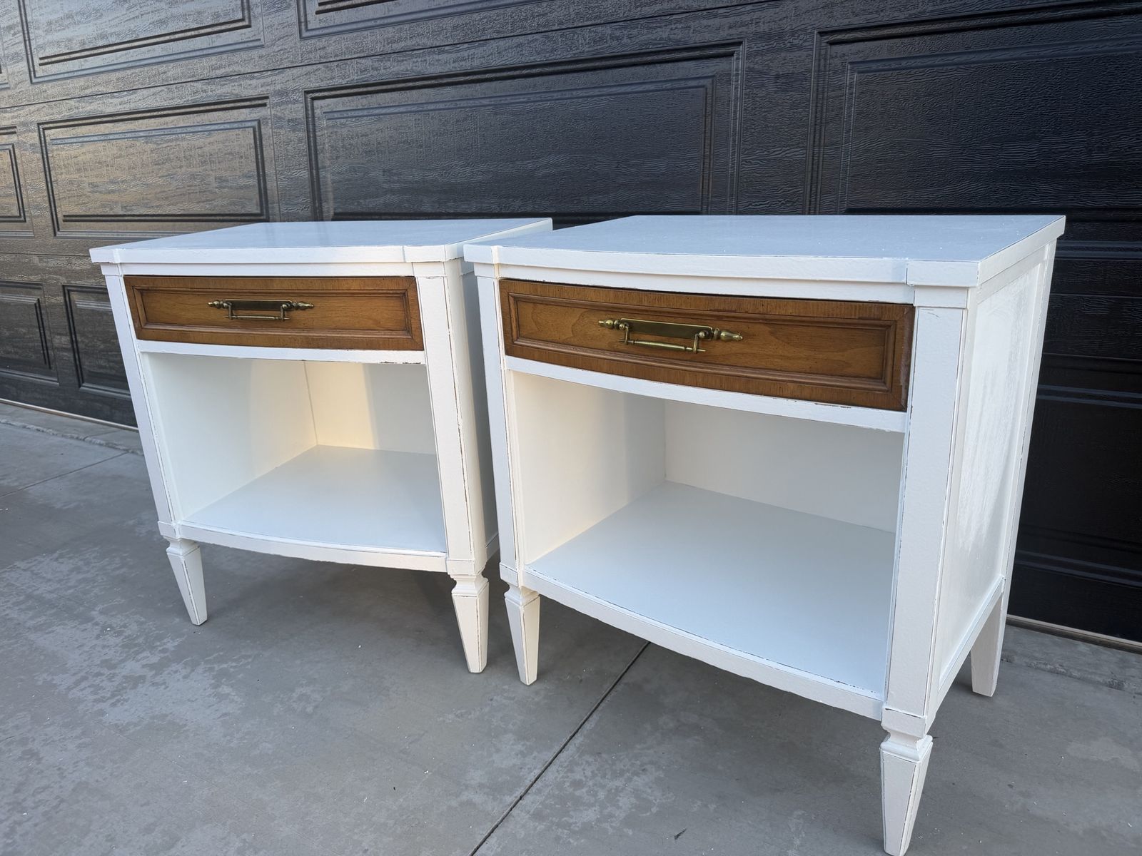 Gorgeous, mid-century modern nightstands 