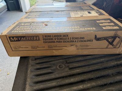 2 total METALTECH 2 Rung Ladder Jack - Aluminum - 18in/45.72cm & 8 Angle Adjustments. CASH ONLY.
