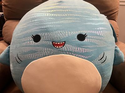 Squishmallow Lamar
