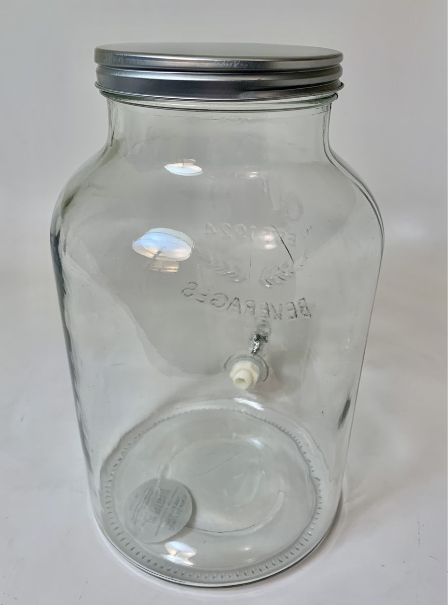 Main image 3