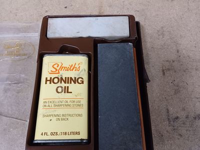 Knife sharpening set