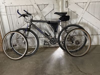 Trek 7000 Aluminum Bike