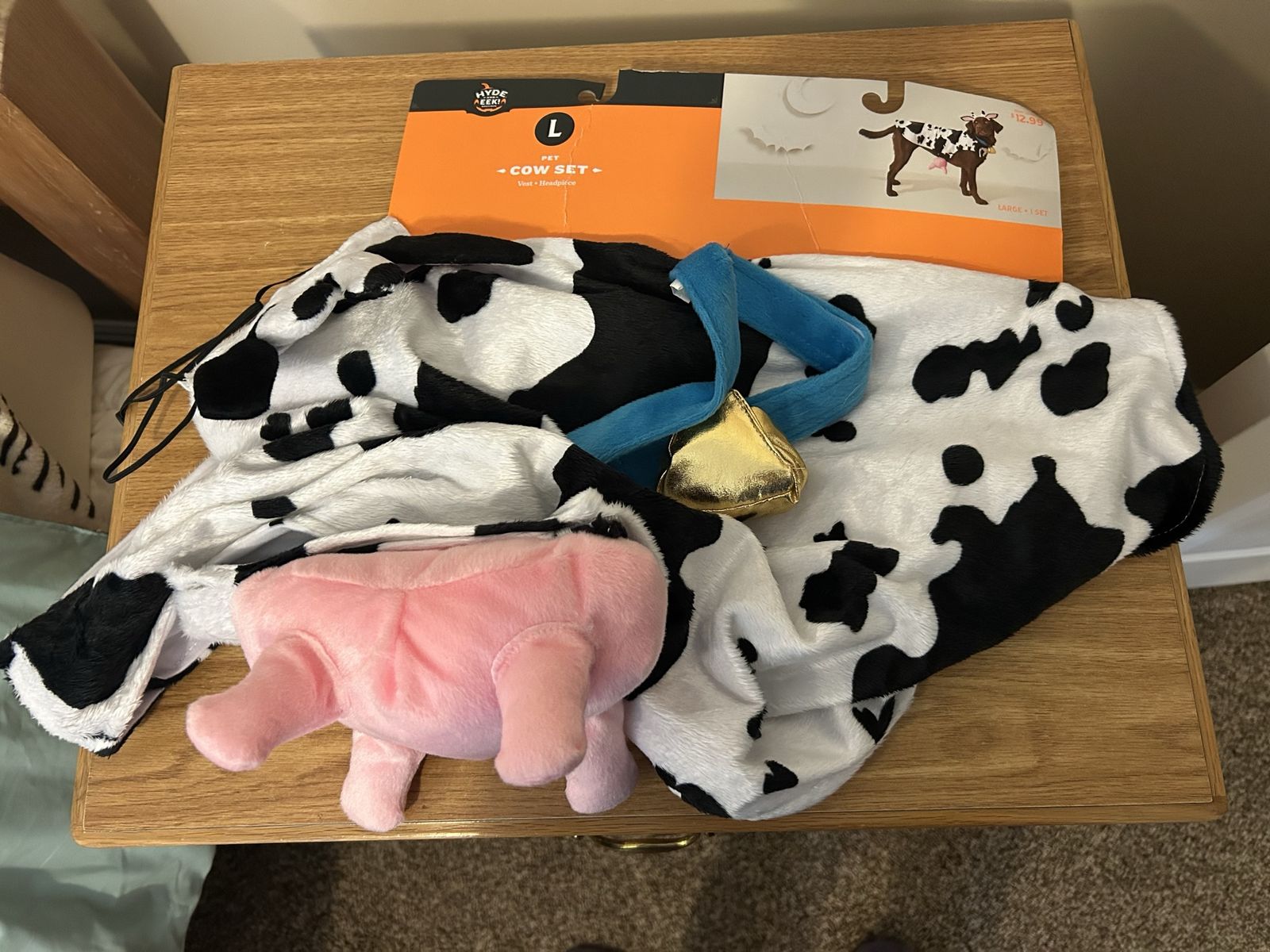 Hyde & Eek! Boutique Large Pet Cow Set Costume with Gold Bell for Dogs up to 90lbs