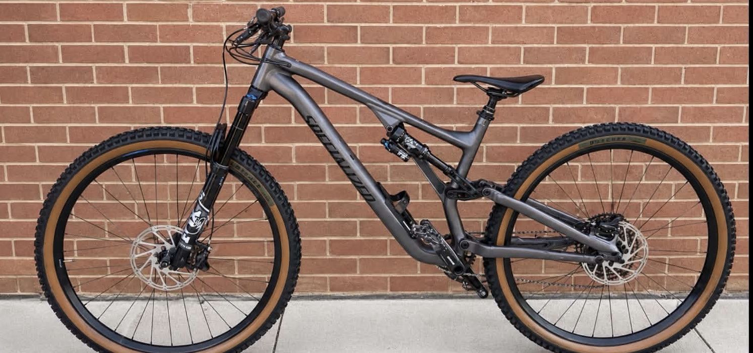 Specialized Stumpjumper Evo Full Suspension Mountain Bike - Gray, Fox Shocks, 29” Wheels