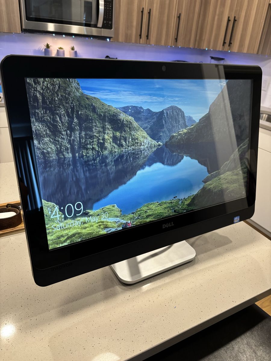 Dell Inspiron 2330 touchscreen all in one