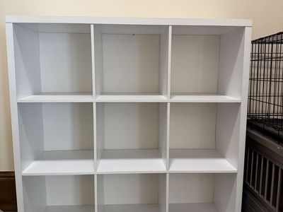 White 9-Cube Storage Shelf/Bookcase - Versatile Organizer for Home or Office