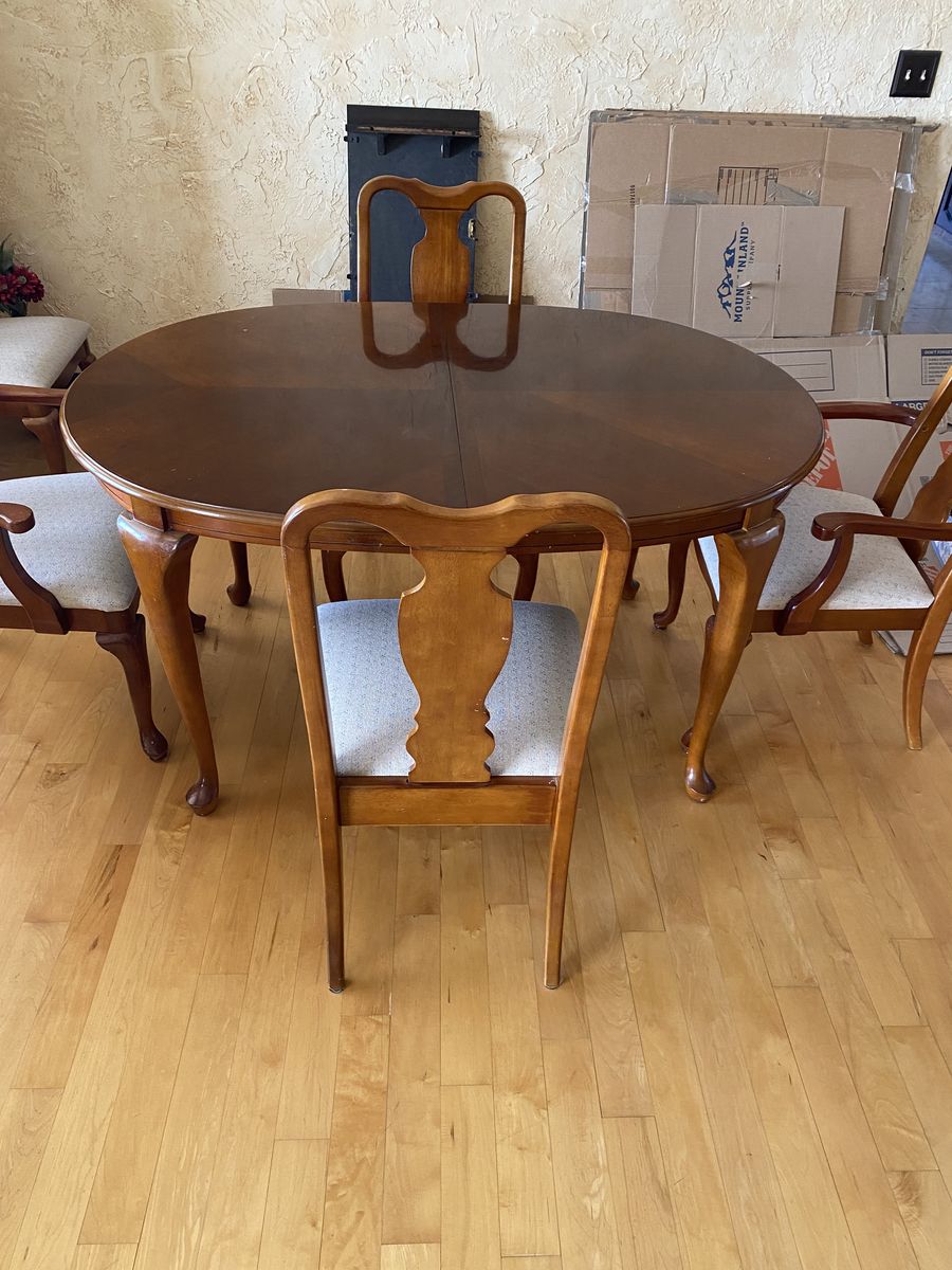 Price Reduced  Dining Room Table And Chairs