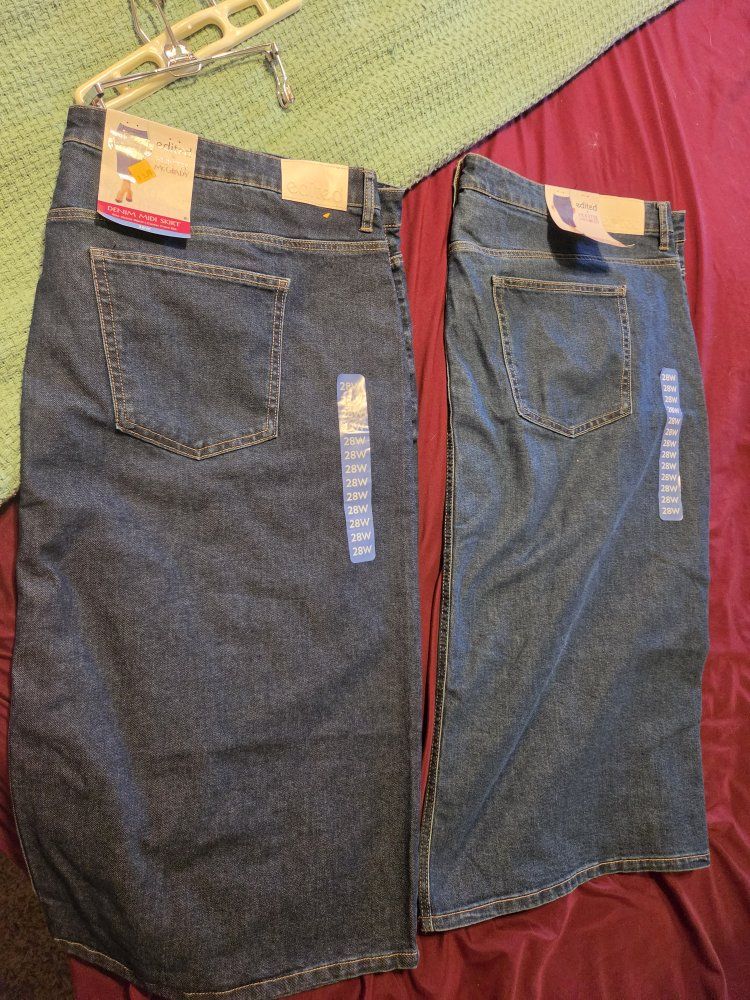 Edited x Hunter McGrady Plus Size 28W Denim Midi Skirt with Front Slit - New with Tags