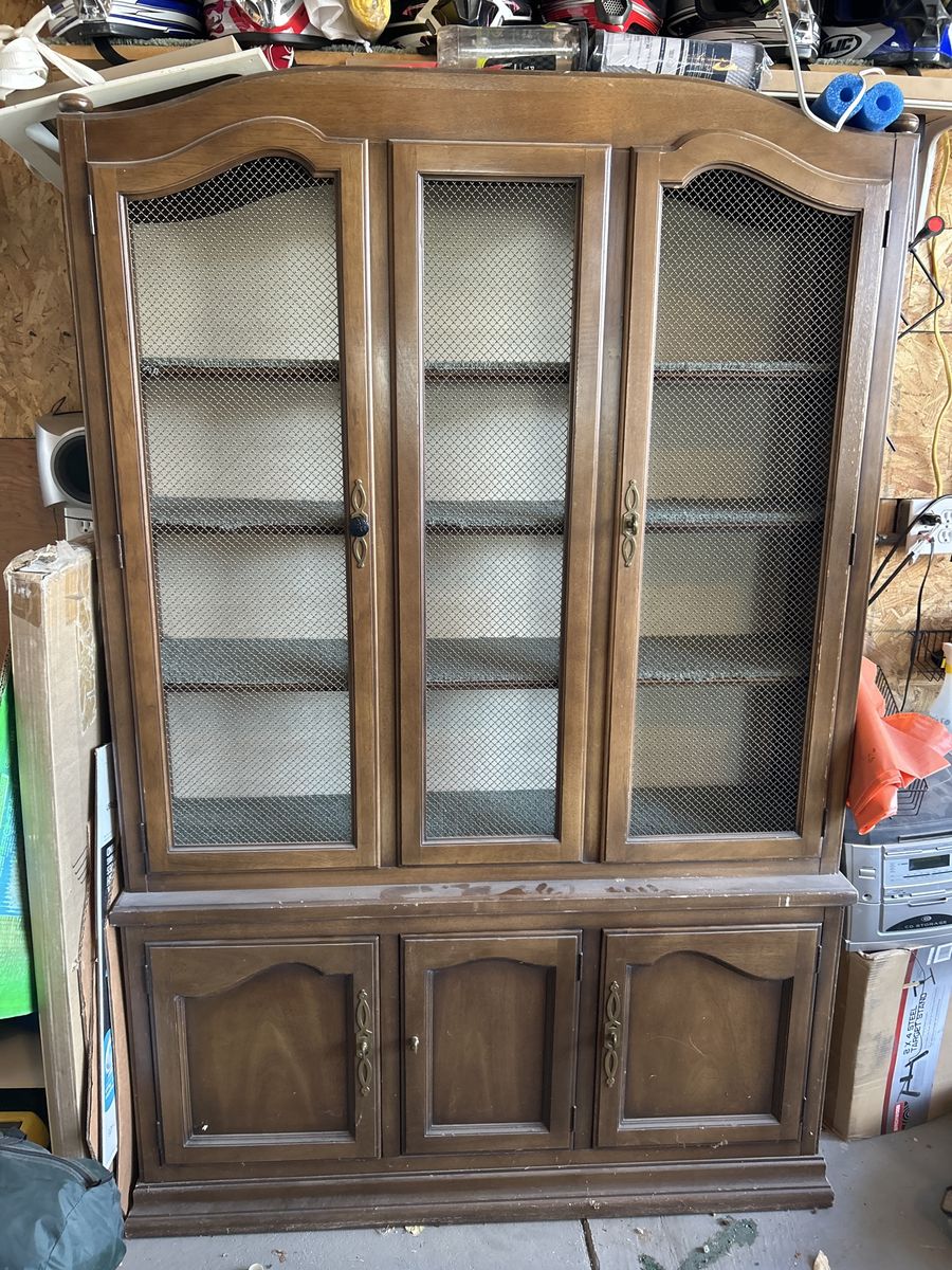 Vintage Wooden Display Cabinet China Hutch with Glass & Mesh Doors, 6 Shelves, Storage