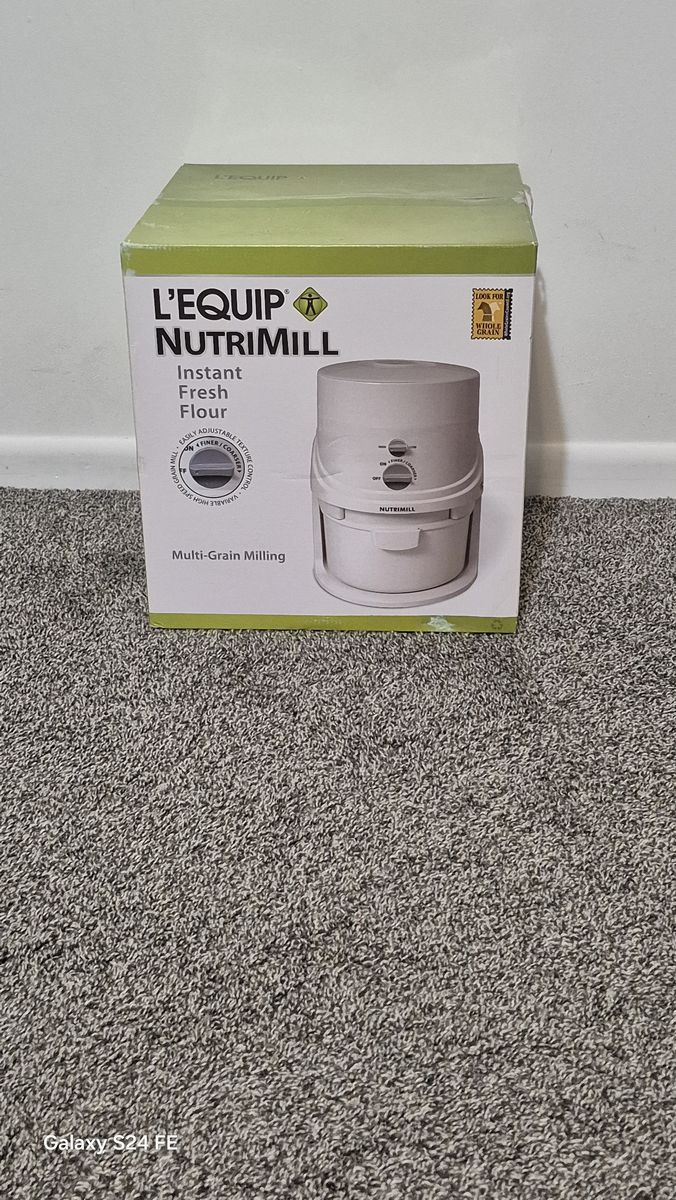 L'EQUIP NutriMill Multi-Grain Milling Flour Mill - Instant Fresh Flour