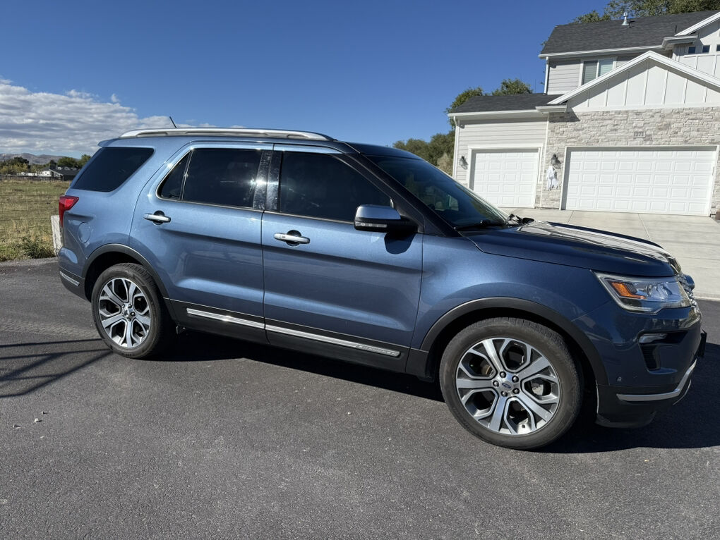 2018 FORD EXPLORER Platinum