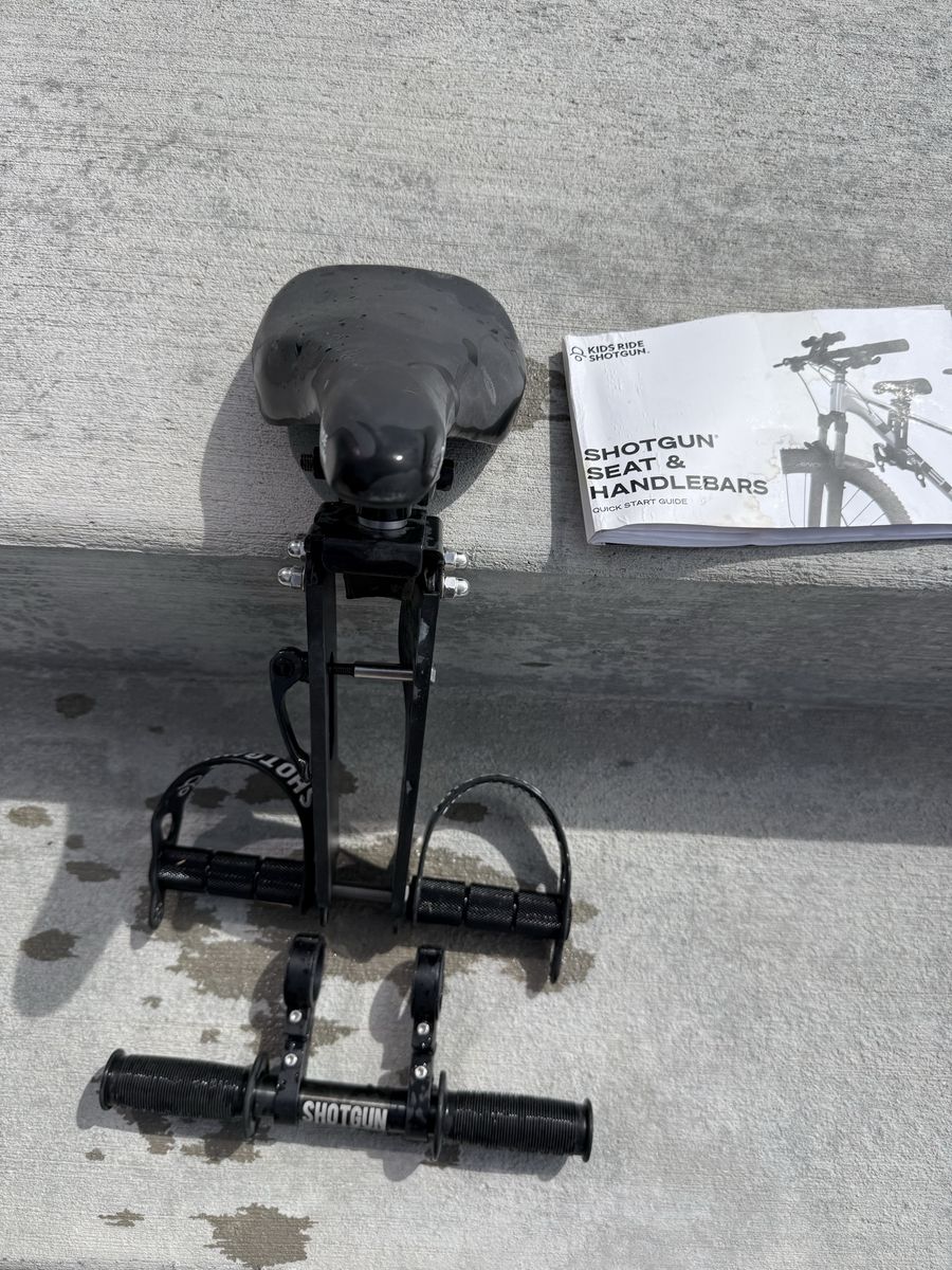 Bike Shotgun Seat & handlebars