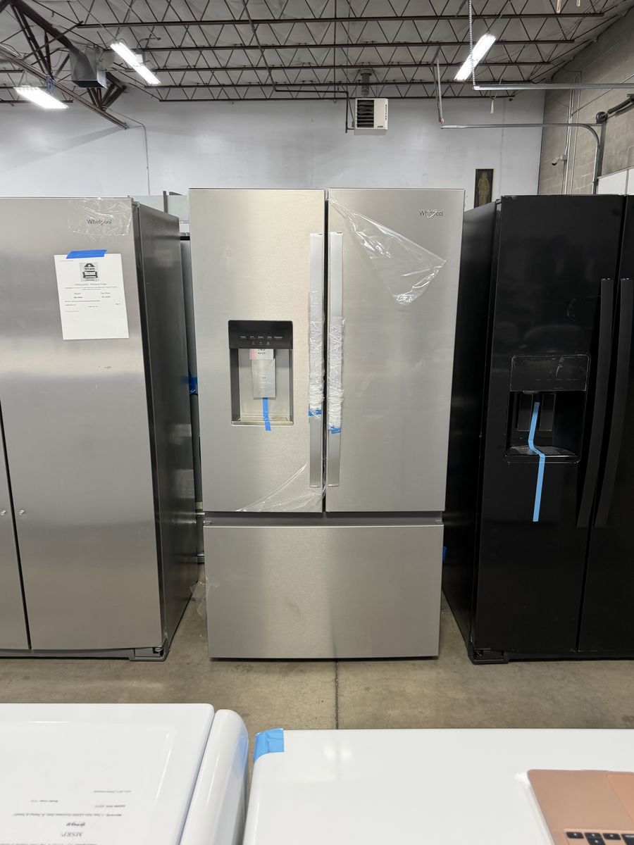 NEW WHIRLPOOL COUNTER DEPTH STAINLESS FRENCH DOOR