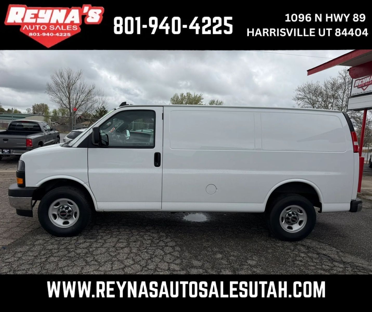 2022 GMC Savana 2500