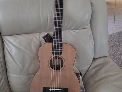 Furch Little Jane LJ10-SR Acoustic Travel Guitar with Gig Bag - Excellent Condition