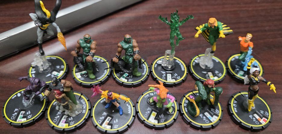HeroClix collectible miniatures, L3, Read comment.