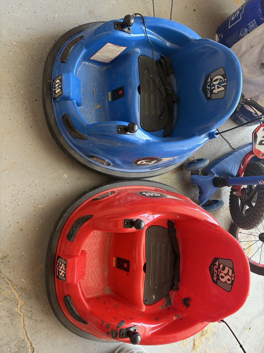 Flybar bumper cars