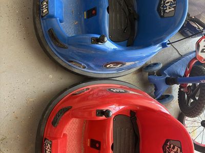 Flybar bumper cars