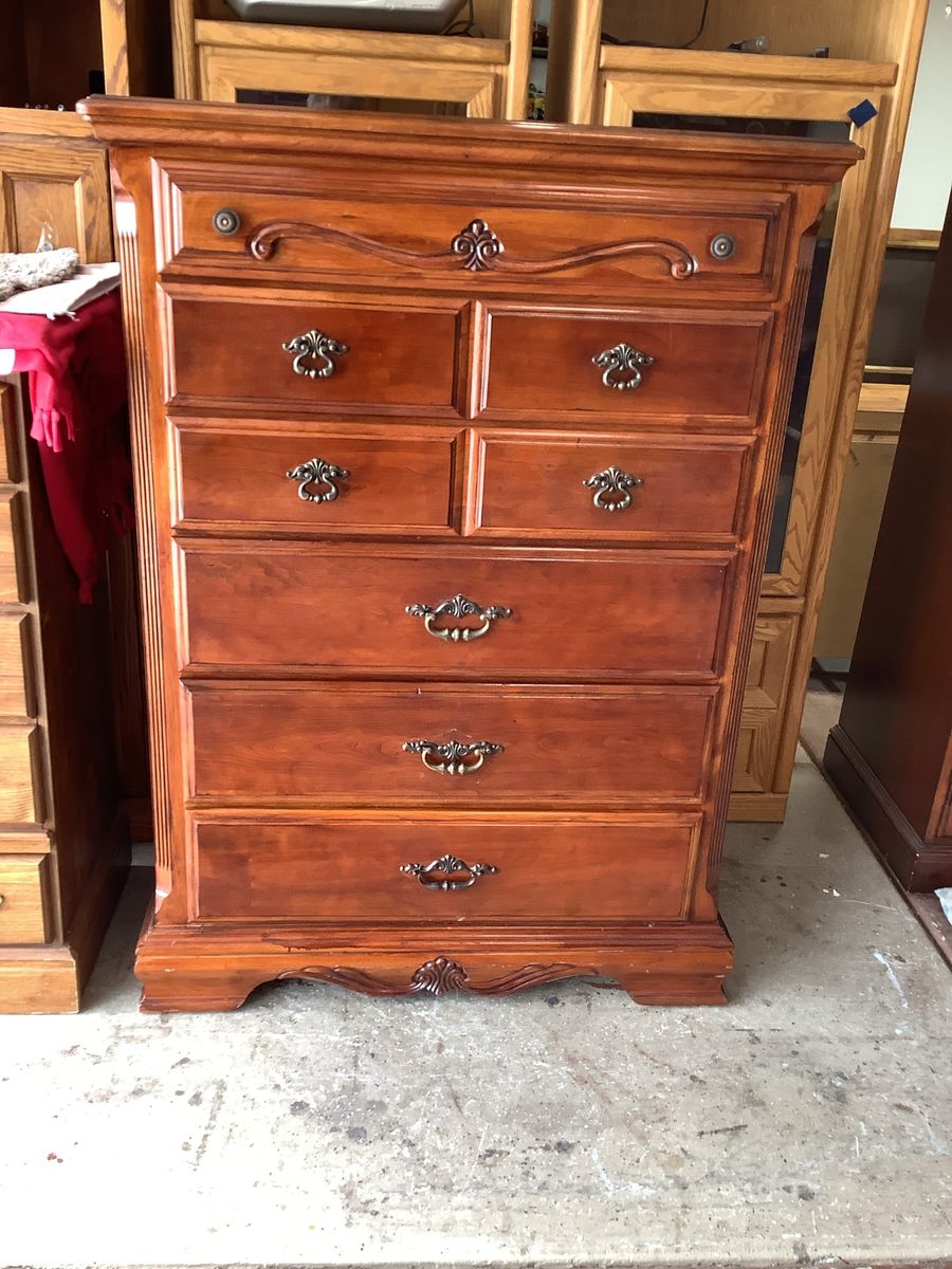 Main image 3