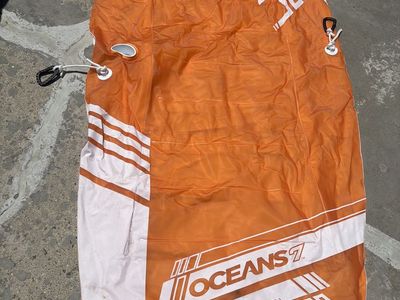 Oceans seven pool Float river Float tube