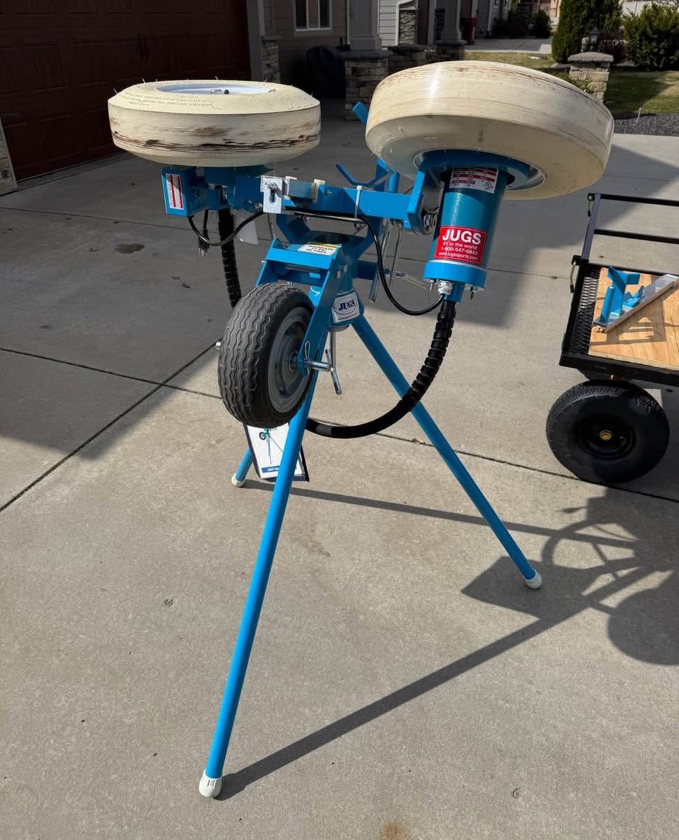 JUGS Football Pitching Machine - Model M1700