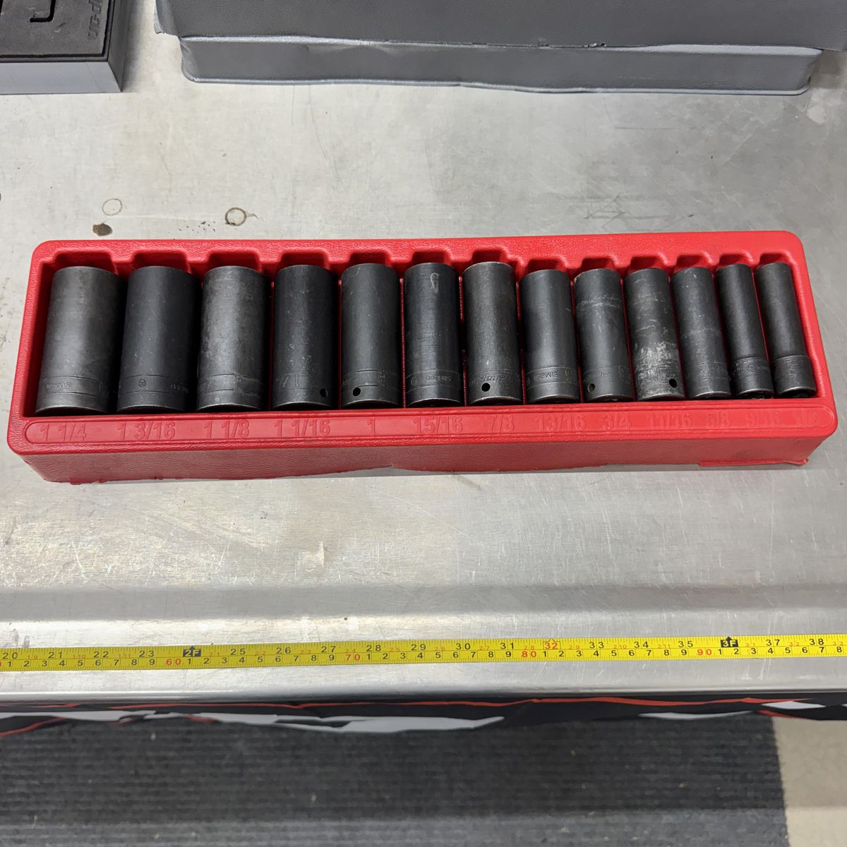 Snap-on 1/2" SAE 1/2" - 1-1/4" Deep Impact Socket Set