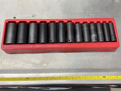 Snap-on 1/2" SAE 1/2" - 1-1/4" Deep Impact Socket Set