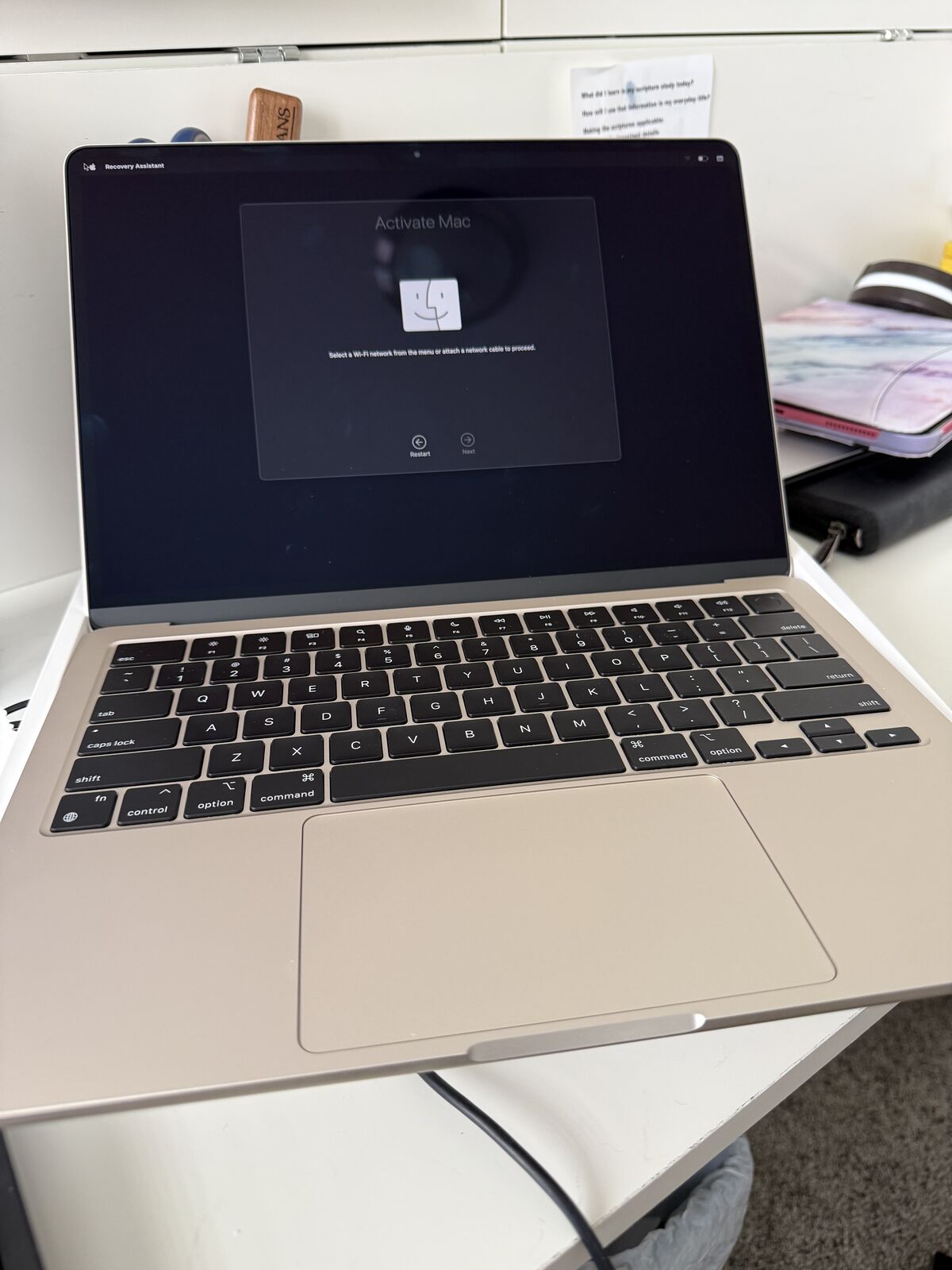 MacBook Air Computer-like new