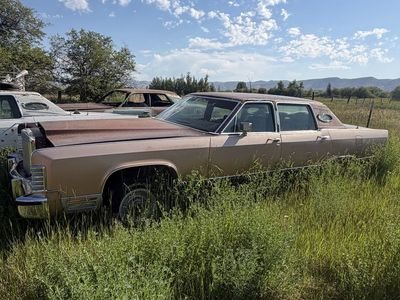 2 70s Lincoln town cars