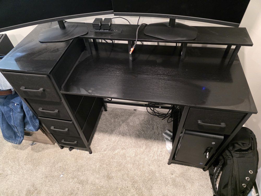 desk