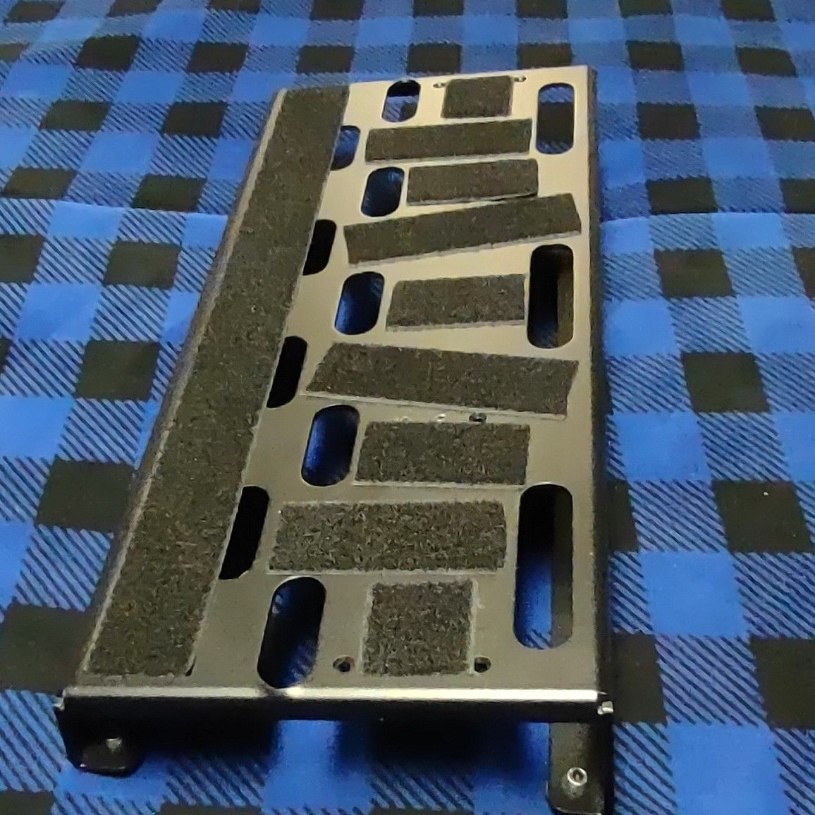 Main image 2
