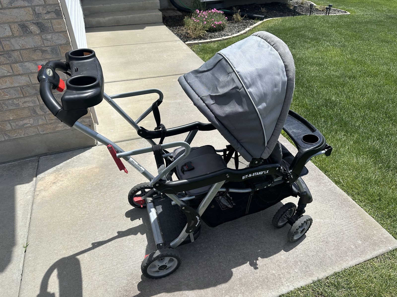 Sit n stand LX double stroller