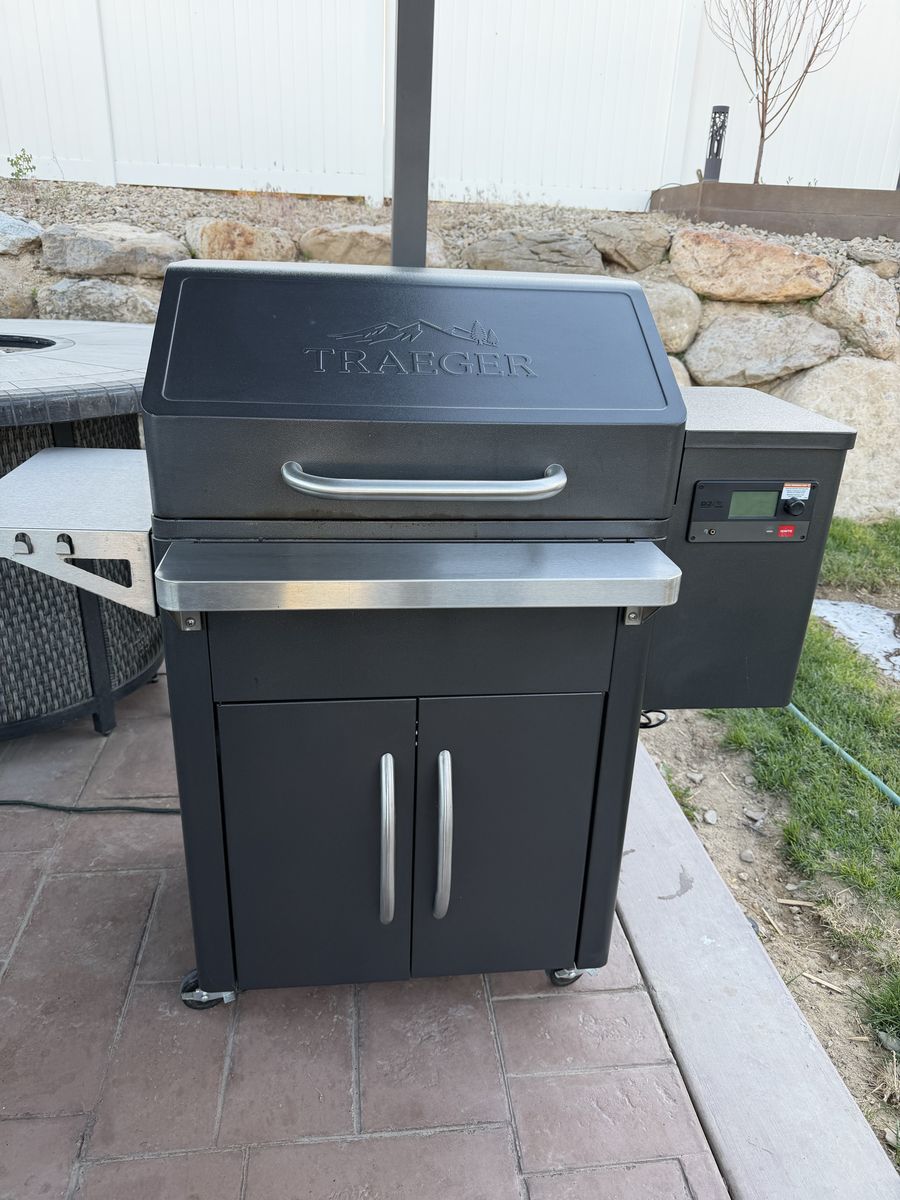 Traeger Silverton