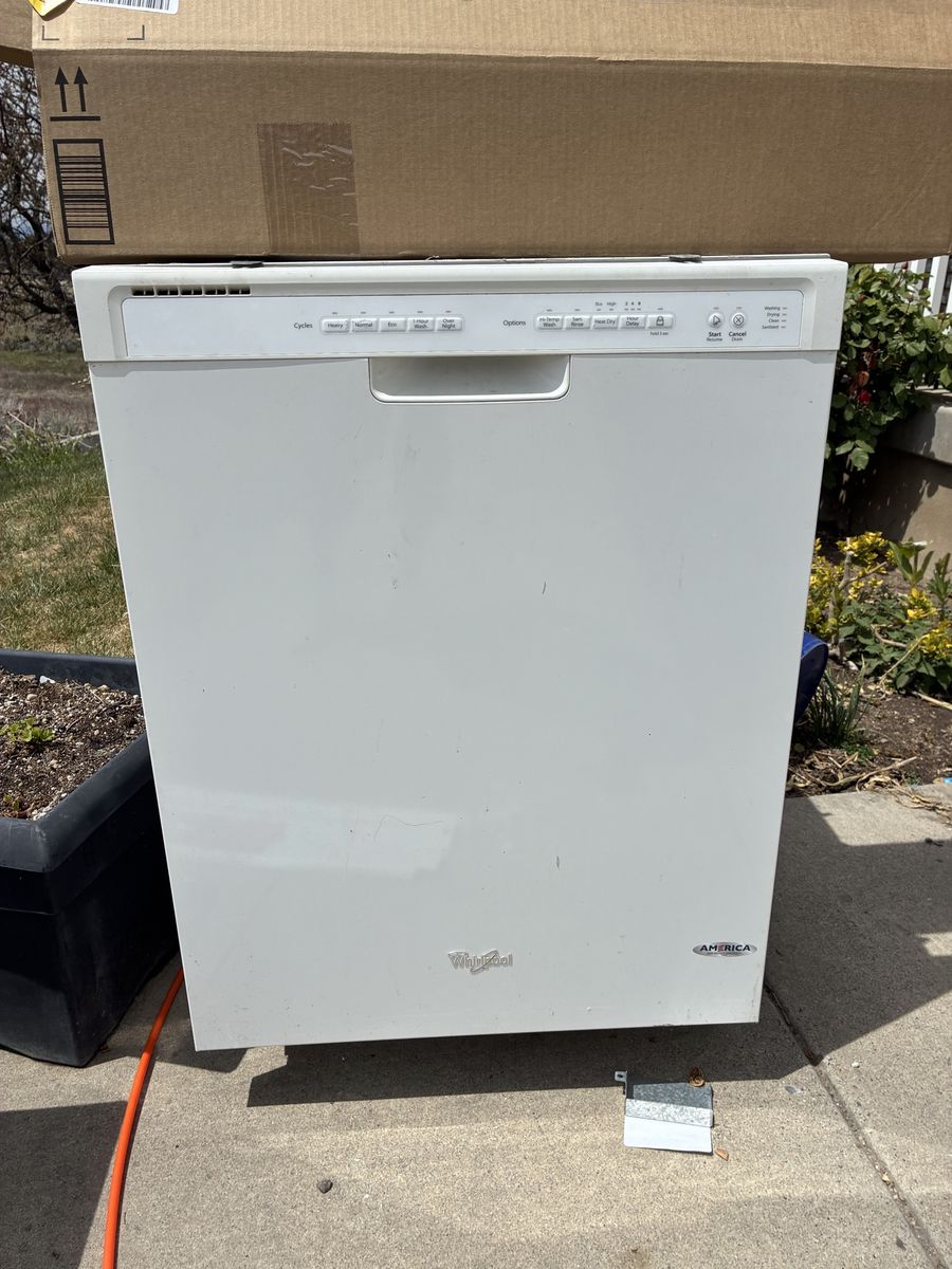 Working older whirlpool dishwasher