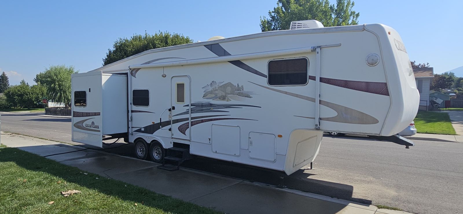 2006 Forest River Cedar Creek