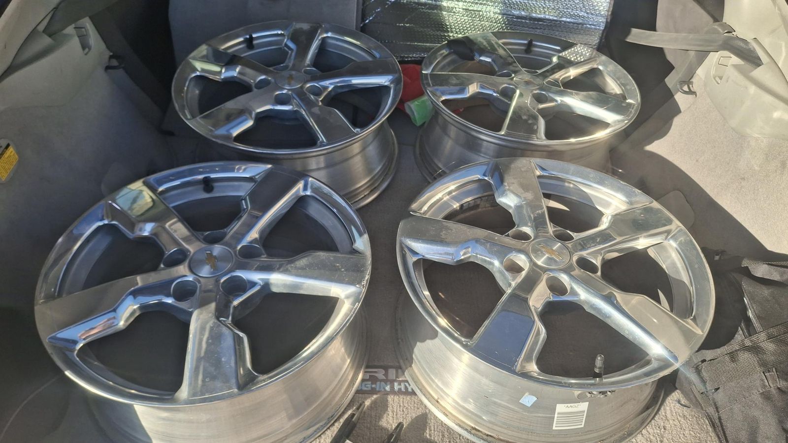 Four 17inch x 7 Wheels, 5 x 115mm (4.52 inches) bolt pattern - Aluminum $200 Chevy Volt