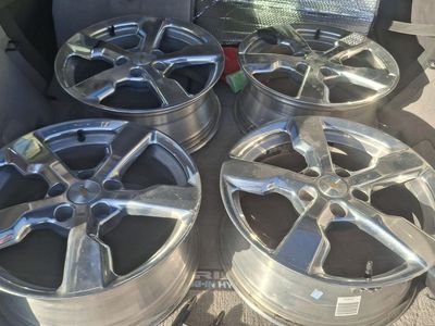 Four 17inch x 7 Wheels, 5 x 115mm (4.52 inches) bolt pattern - Aluminum $200 Chevy Volt