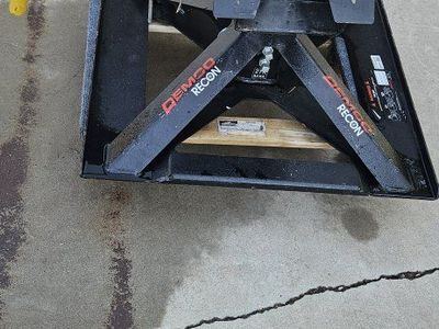 Demco Recon 21K 5th Wheel Trailer Hitch Model 6201