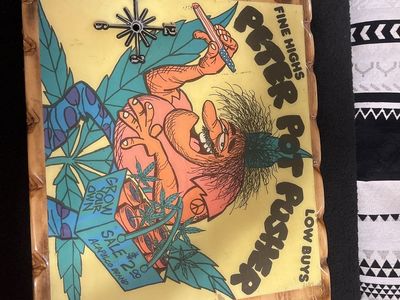 Vintage Peter Pot Pusher Novelty Wall Clock - Faux Wood Frame Counterculture Art