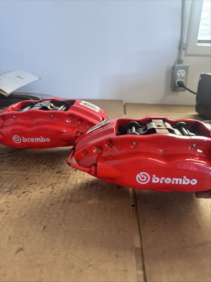 OEM Red Brembo Rear brake Calipers 2018 Challenger SRT Demon 30k Miles Pair