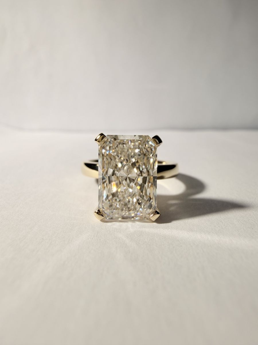 Radiant Cut Lab Grown Diamond Ring