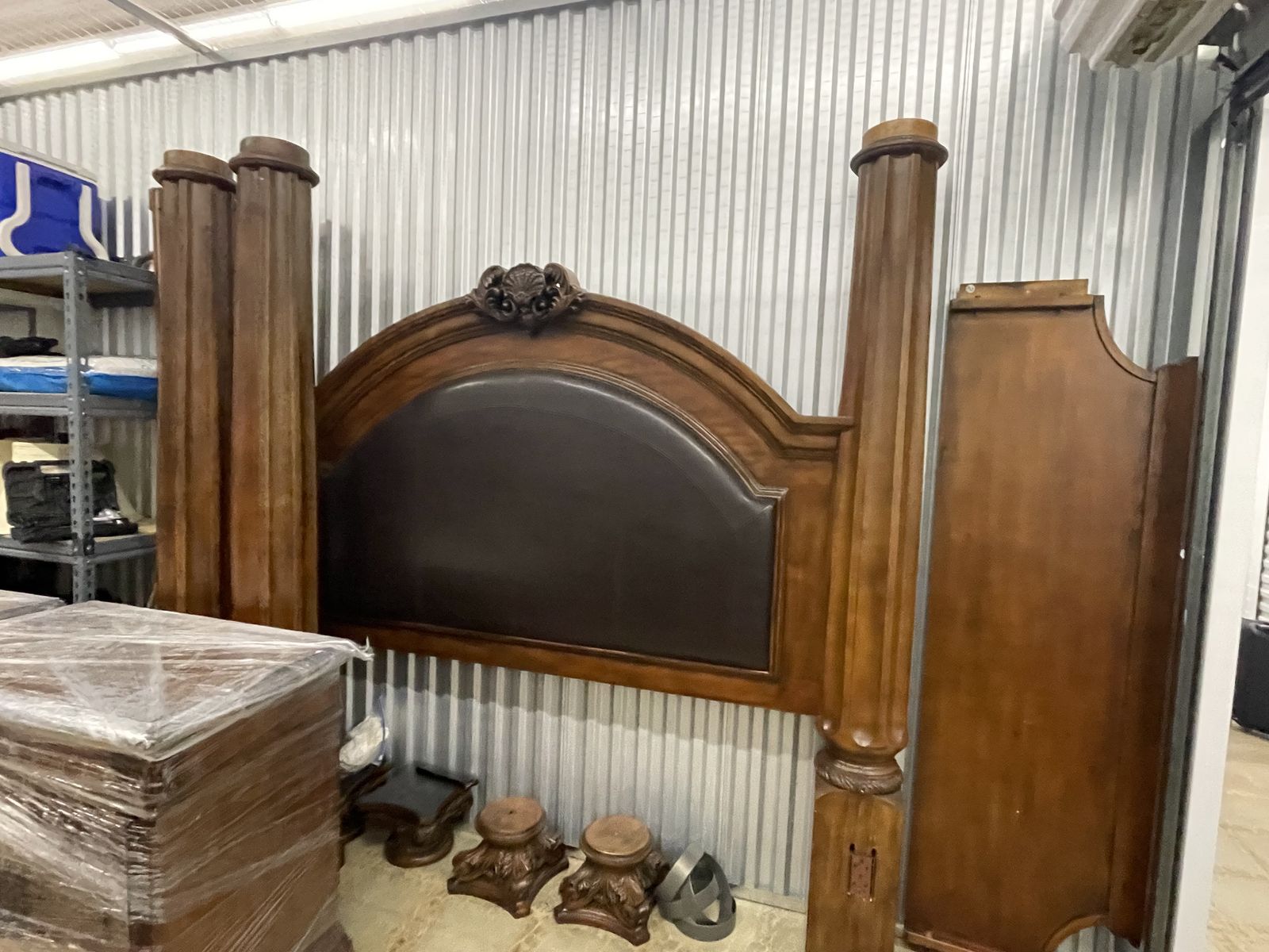 Main image 7