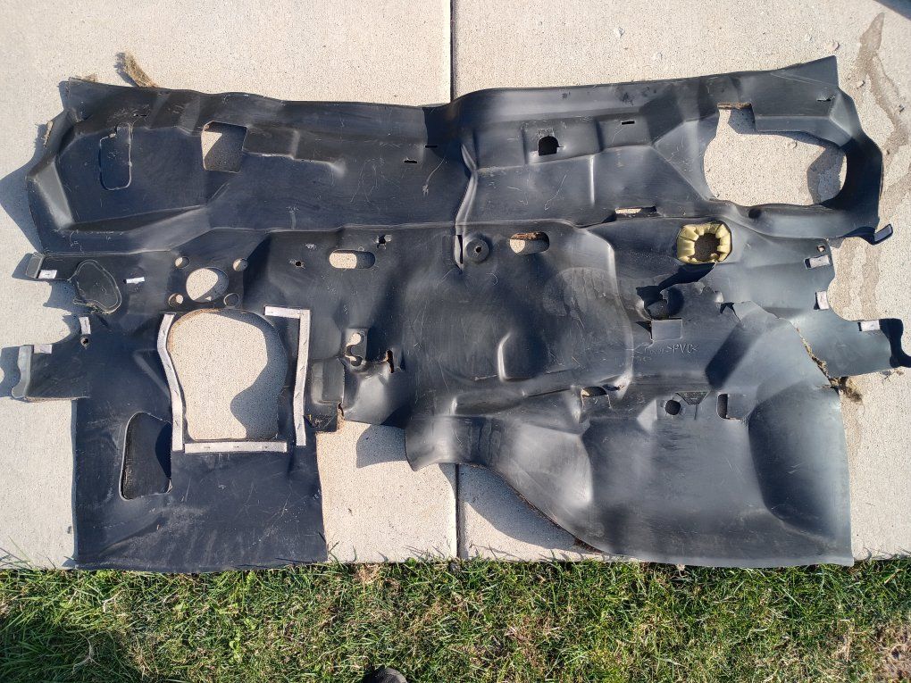 1996–2002 Toyota 4Runner OEM Firewall Insulation / Dash Insulator (1997 Limited)
