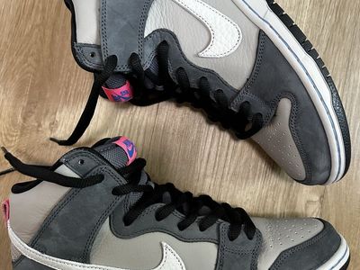 Nike SB Dunk High - Medium Gray / Pink - Men's 8 | Women's 9.5