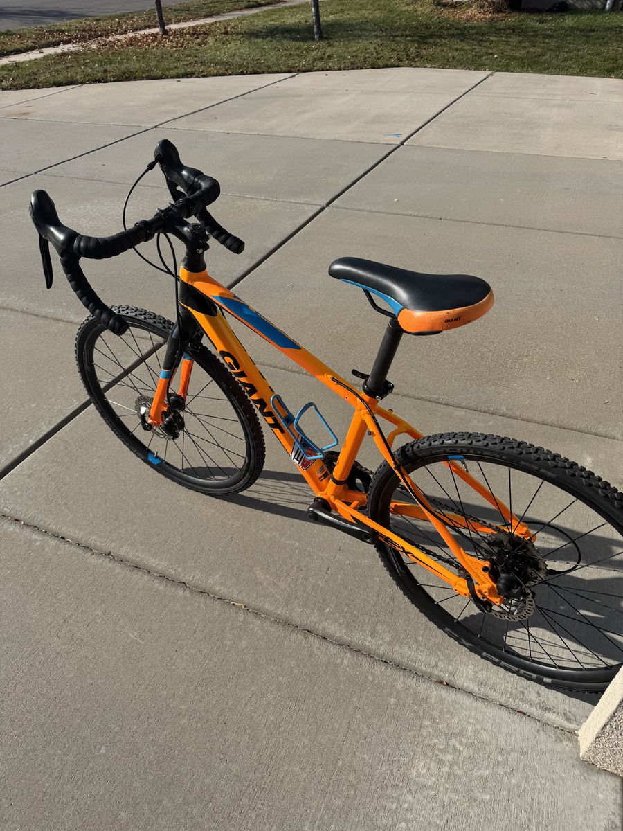 Giant TCX 24 Youth Cyclocross Bike