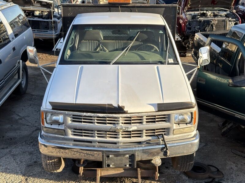 1998 Chevrolet K2500 Parts