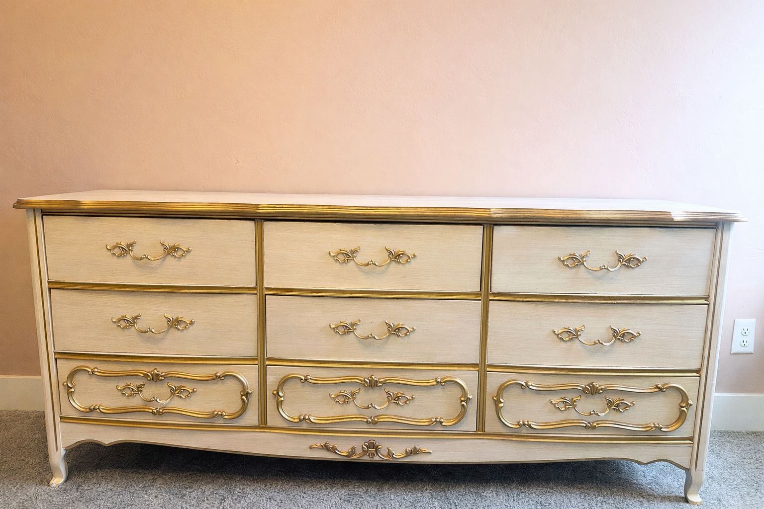 Vintage French Provincial 9-Drawer Dresser