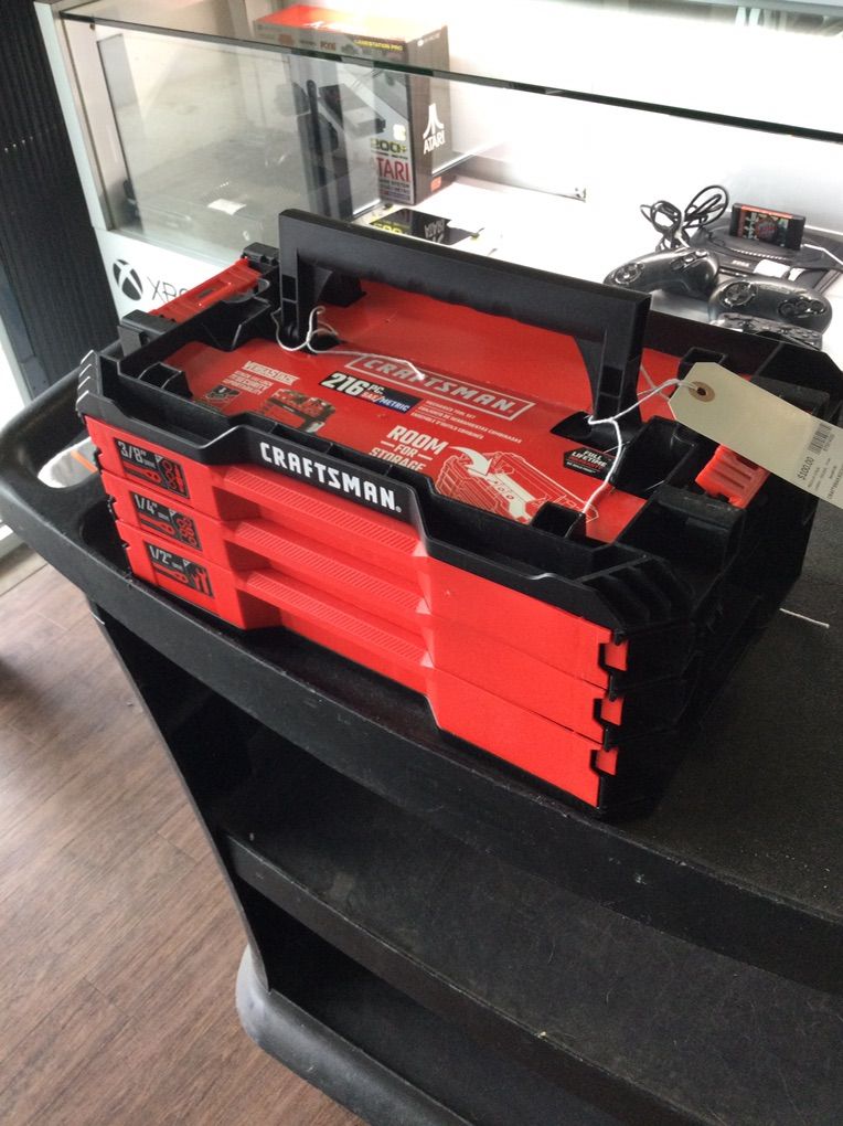 Craftsman 216pc Tool Set.    #E75014330